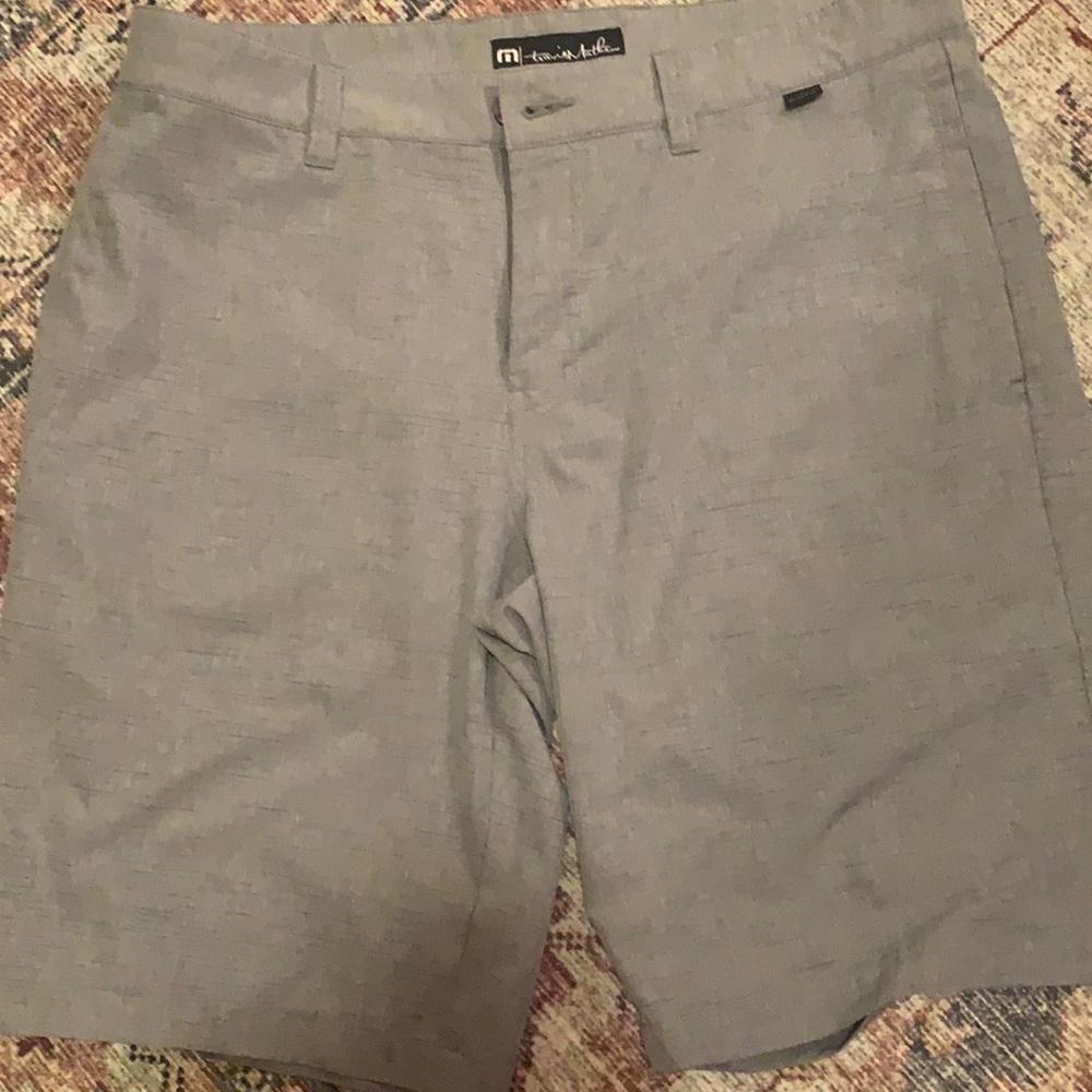 Travis Mathew shorts. Men’s 34